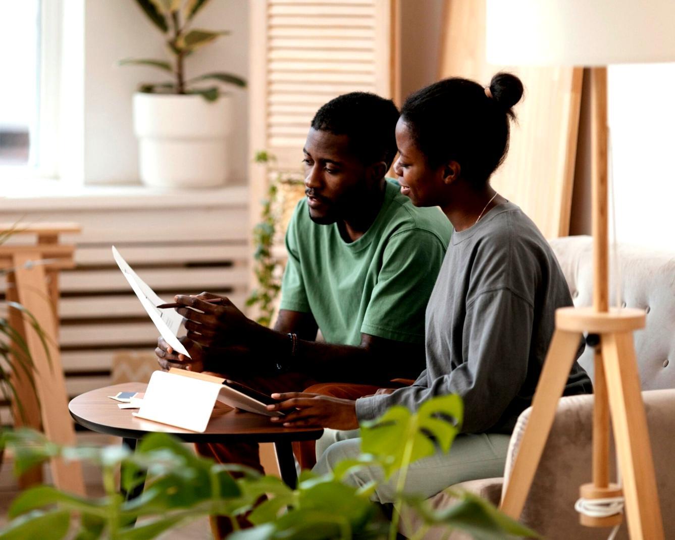 Students engaged in interactive learning session about investment psychology